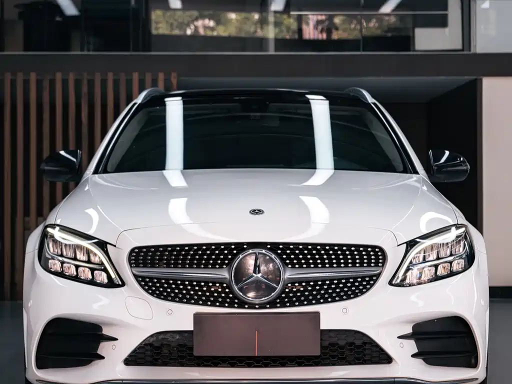 Mercedes-Benz C-Class (Import) — фото 2