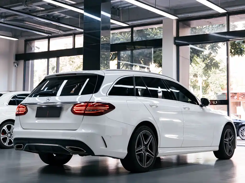 Mercedes-Benz C-Class (Import) — фото 3