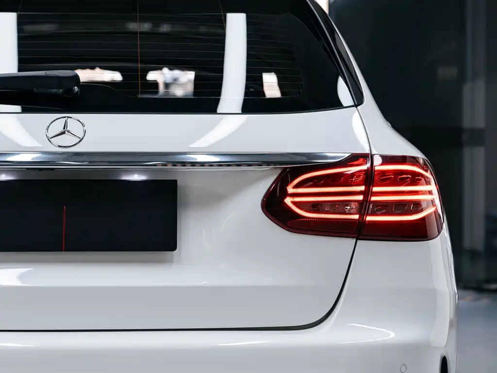 Mercedes-Benz C-Class (Import) — фото 6