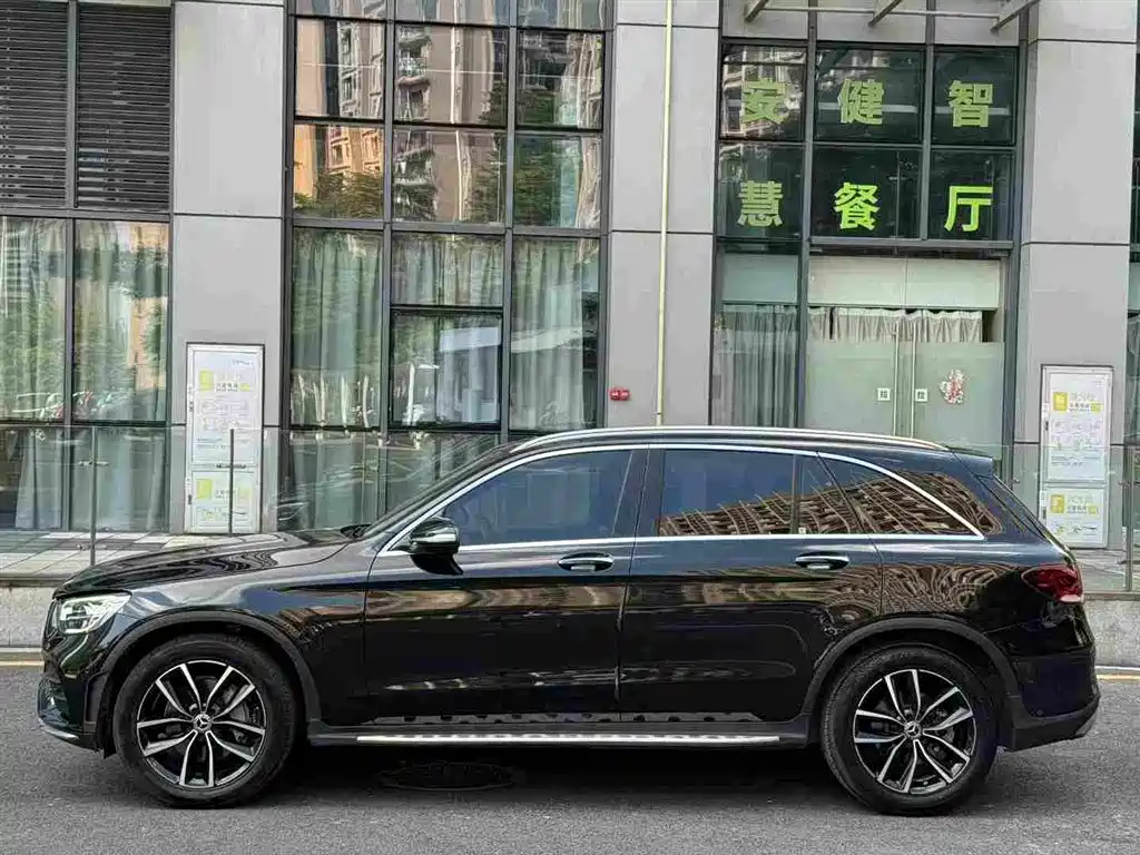 Mercedes-Benz GLC — фото 2