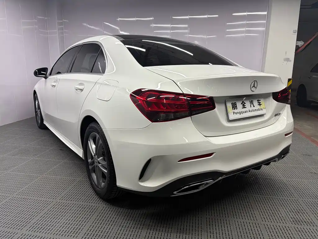 Mercedes-Benz A-Class — фото 17