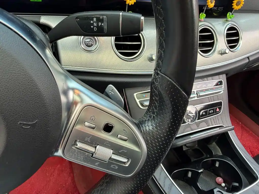Mercedes-Benz E-Class (Import) — фото 10