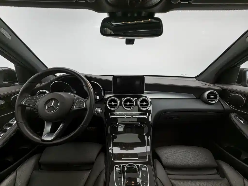 Mercedes-Benz GLC — фото 5