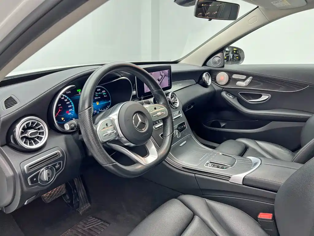 Mercedes-Benz C-Class — фото 13