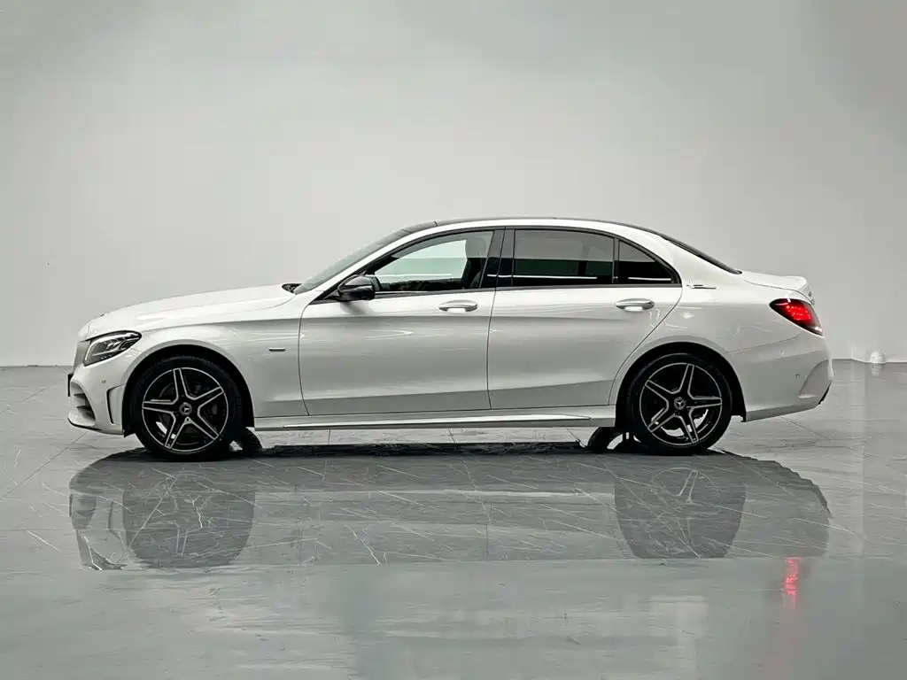 Mercedes-Benz C-Class — фото 3
