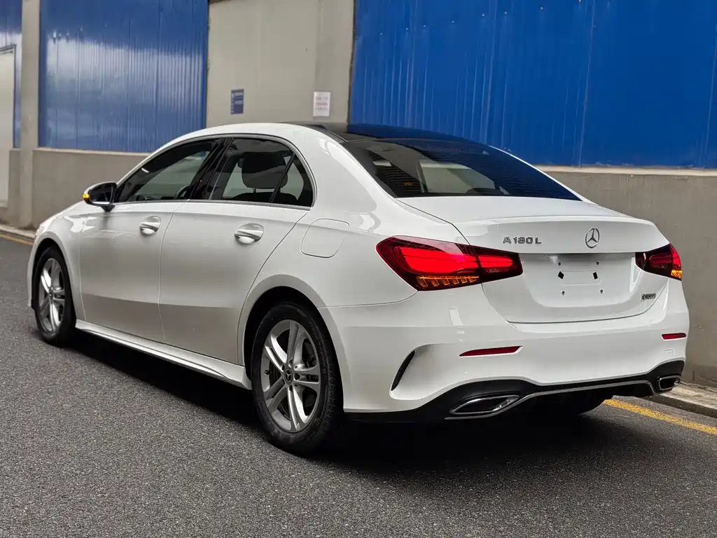 Mercedes-Benz A-Class — фото 4