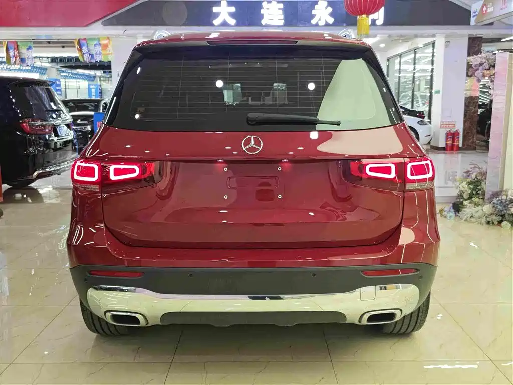 Mercedes-Benz GLB — фото 15