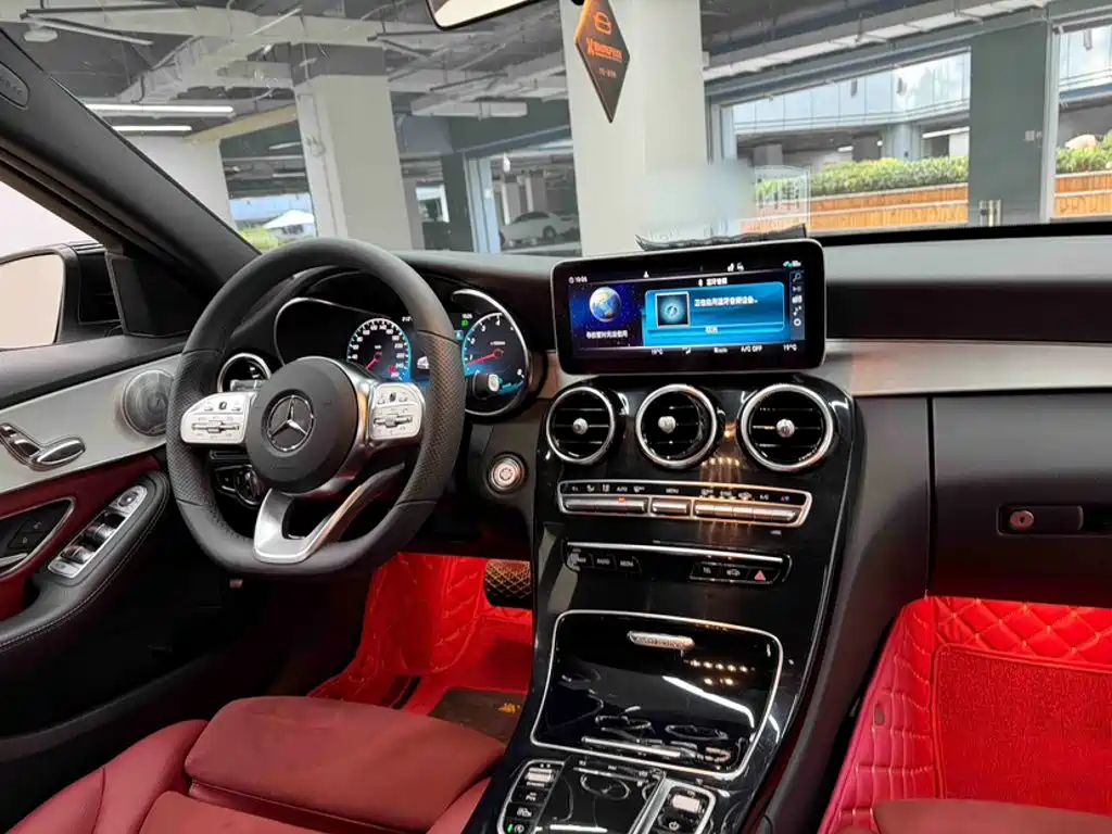 Mercedes-Benz C-Class — фото 17