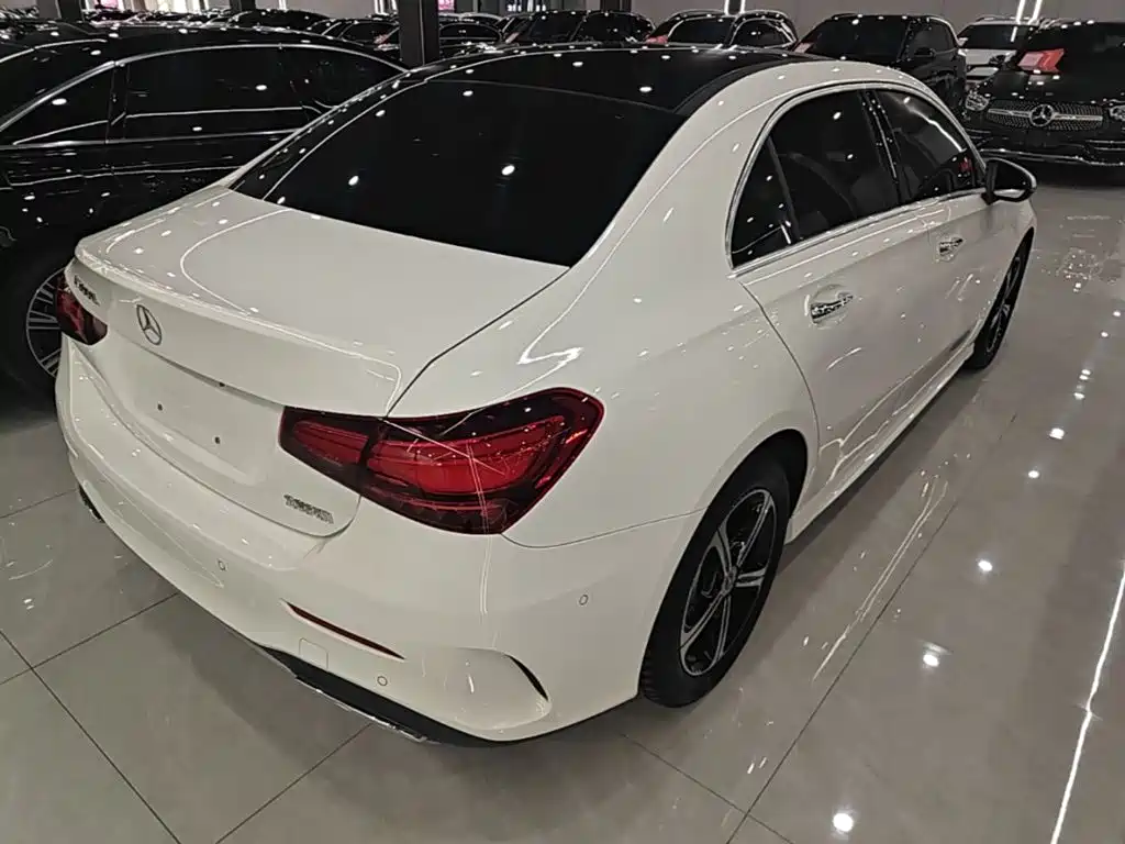 Mercedes-Benz A-Class — фото 5