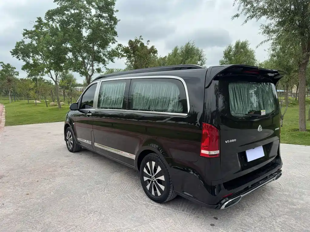 Mercedes-Benz Vito — фото 15