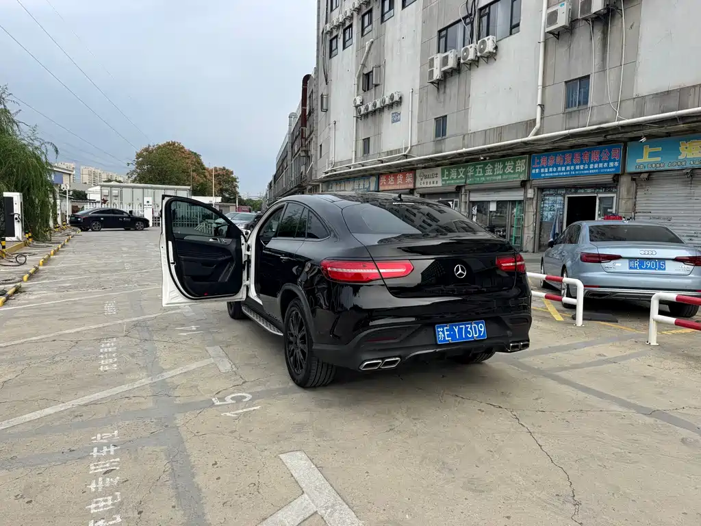 Mercedes-Benz GLE Coupe — фото 17