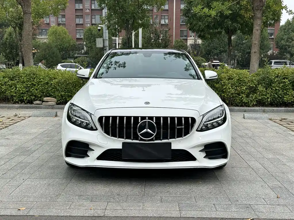 Mercedes-Benz C-Class — фото 2