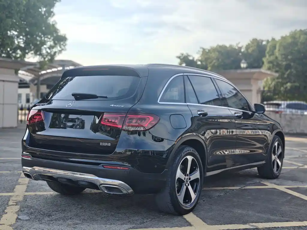 Mercedes-Benz GLC — фото 12