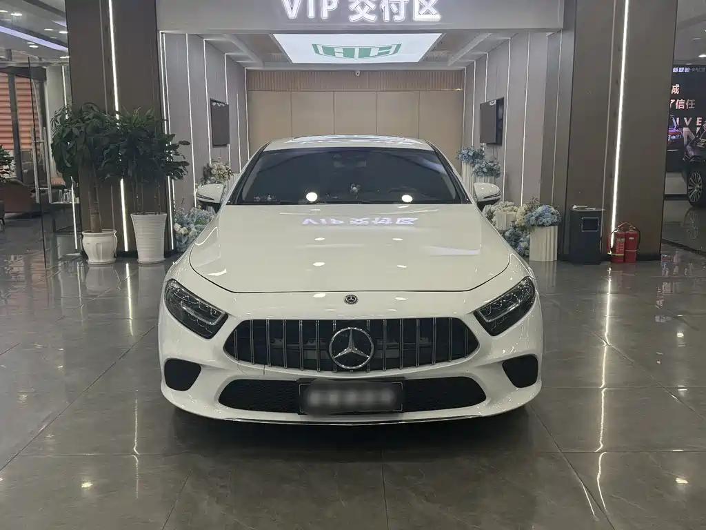Mercedes-Benz CLS — фото 2