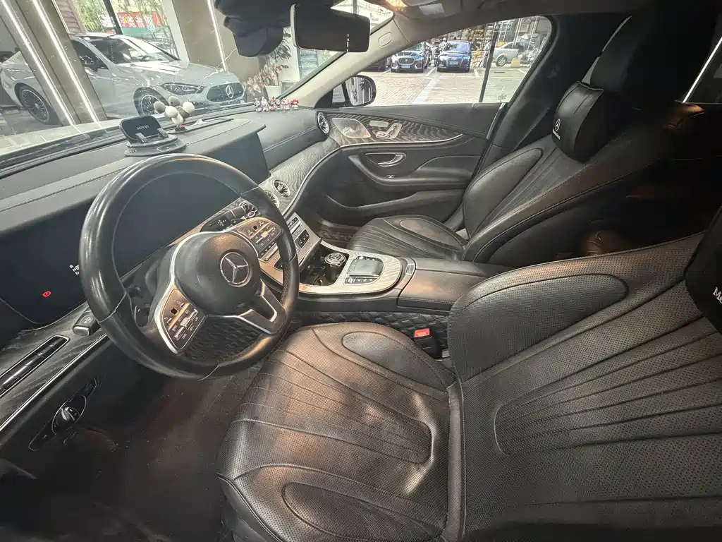 Mercedes-Benz CLS — фото 5