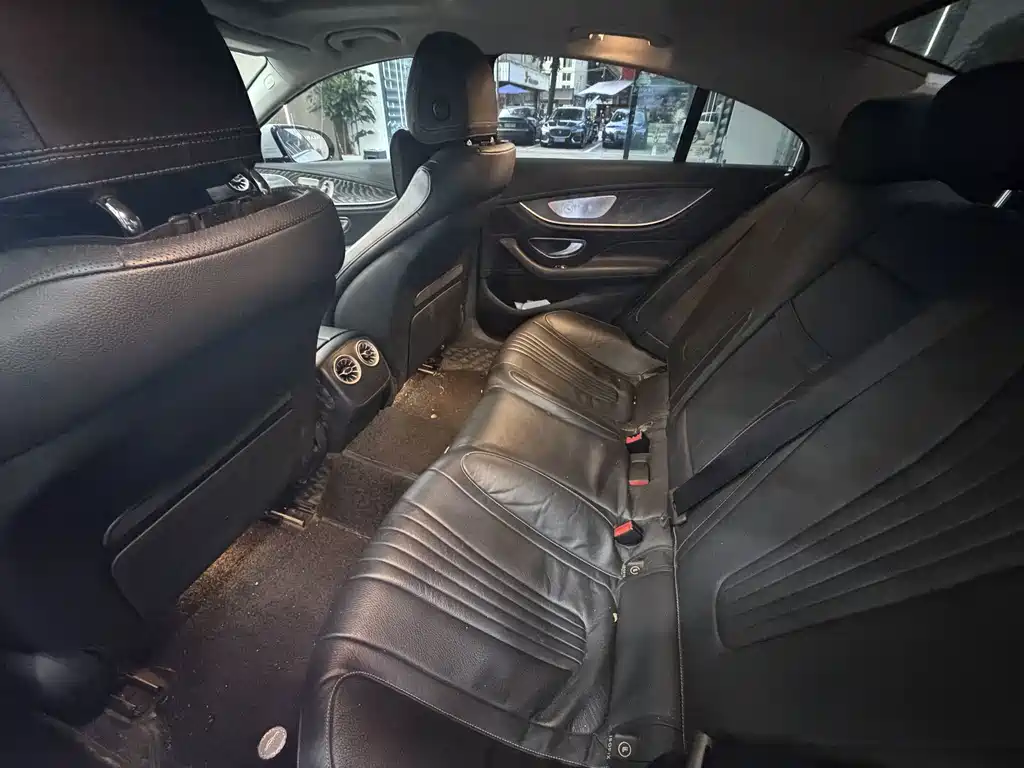 Mercedes-Benz CLS — фото 6