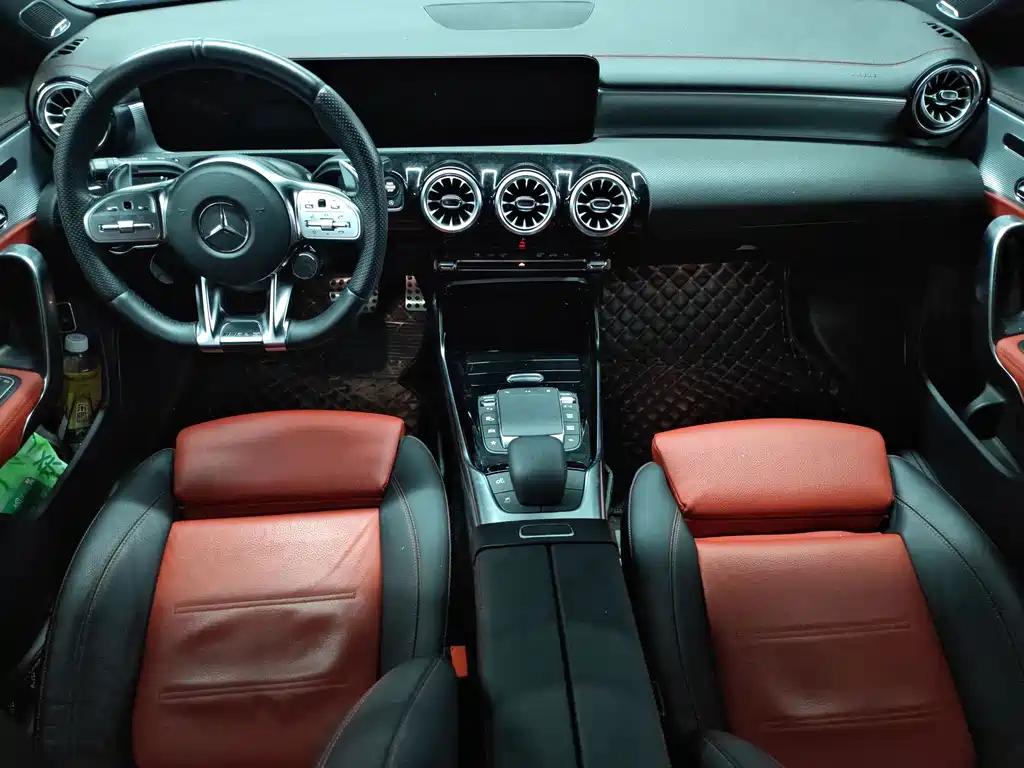 Mercedes-Benz A-Class AMG — фото 4