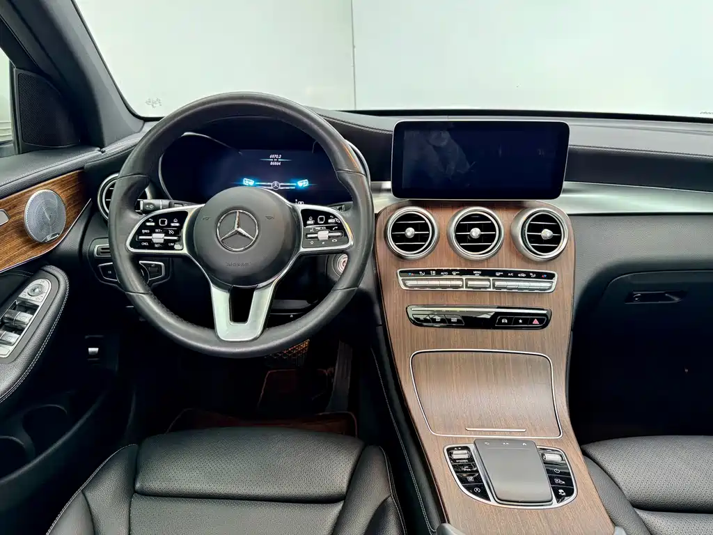 Mercedes-Benz GLC — фото 19