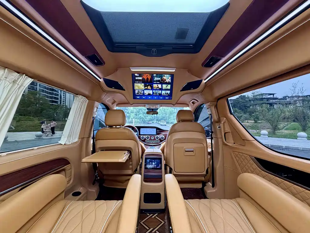 Mercedes-Benz Vito — фото 20