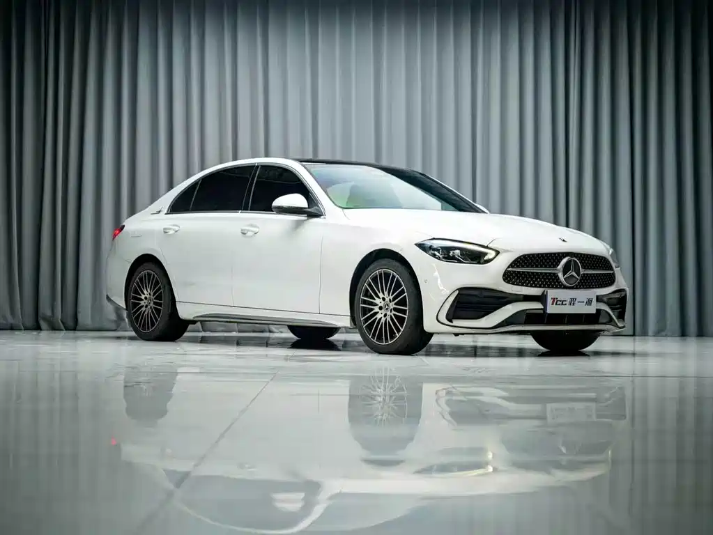Mercedes-Benz C-Class — фото 3