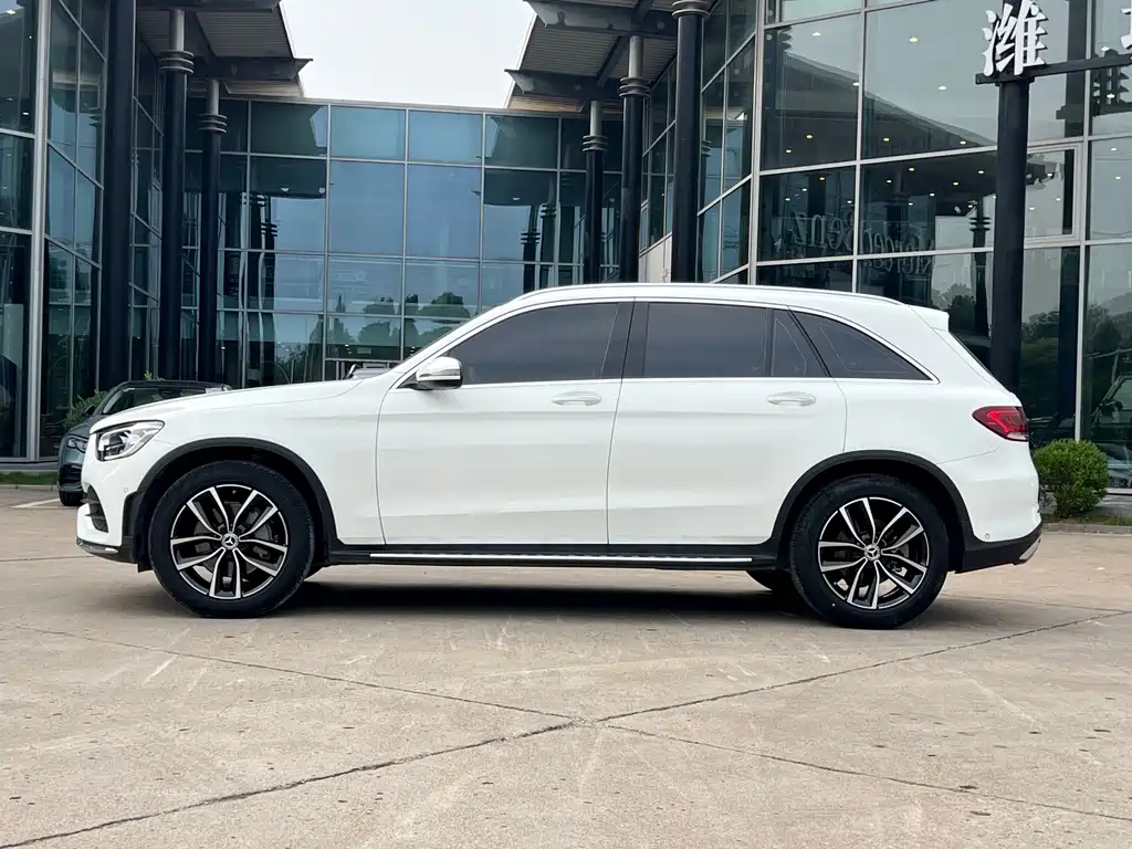 Mercedes-Benz GLC — фото 3