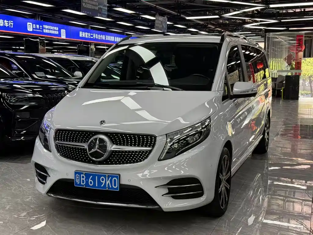 Mercedes-Benz V-Class