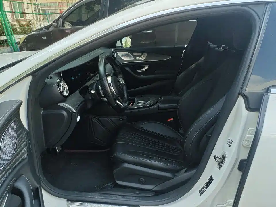 Mercedes-Benz CLS — фото 2
