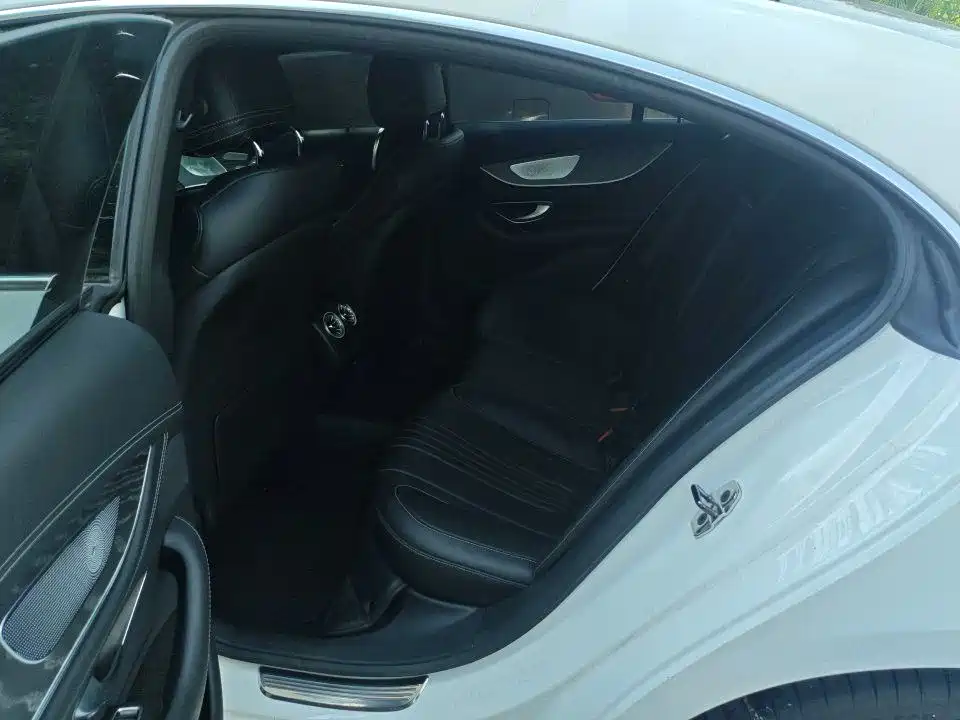 Mercedes-Benz CLS — фото 3