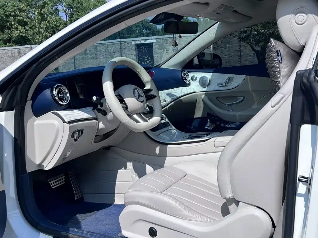 Mercedes-Benz E-Class (Import) — фото 5