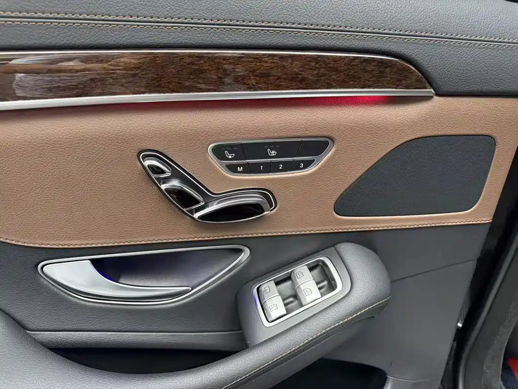 Mercedes-Benz S-Class — фото 14