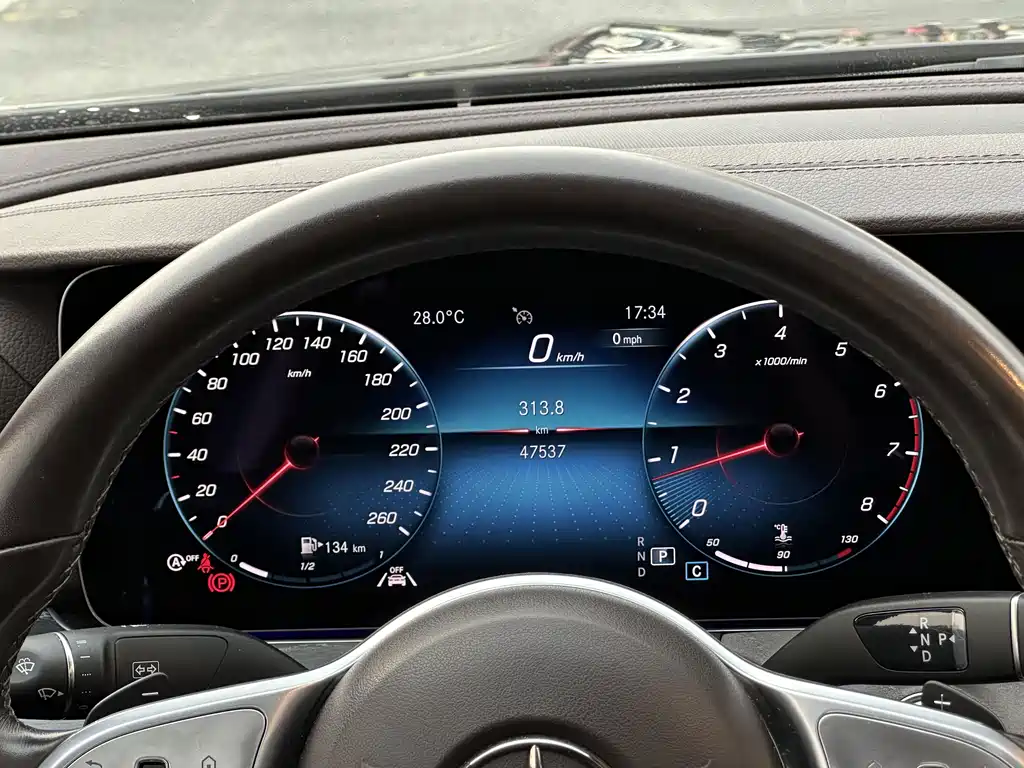 Mercedes-Benz CLS — фото 25