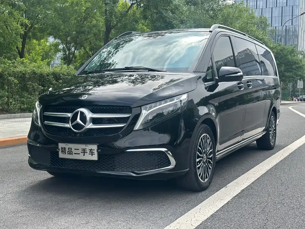 Mercedes-Benz V-Class