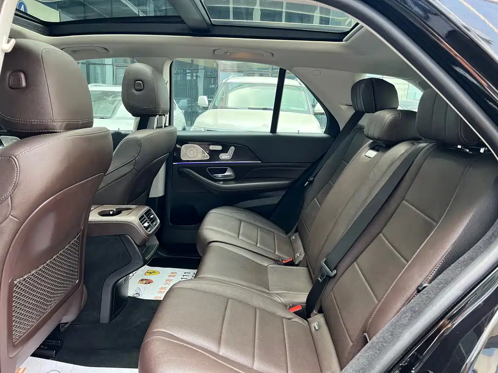 Mercedes-Benz GLE (Import) — фото 6