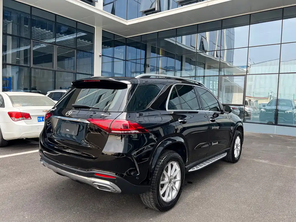 Mercedes-Benz GLE (Import) — фото 9