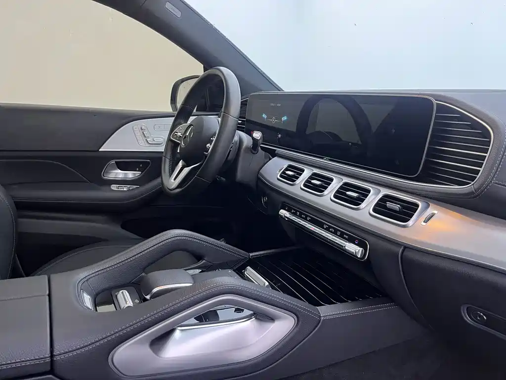 Mercedes-Benz GLE Coupe — фото 13