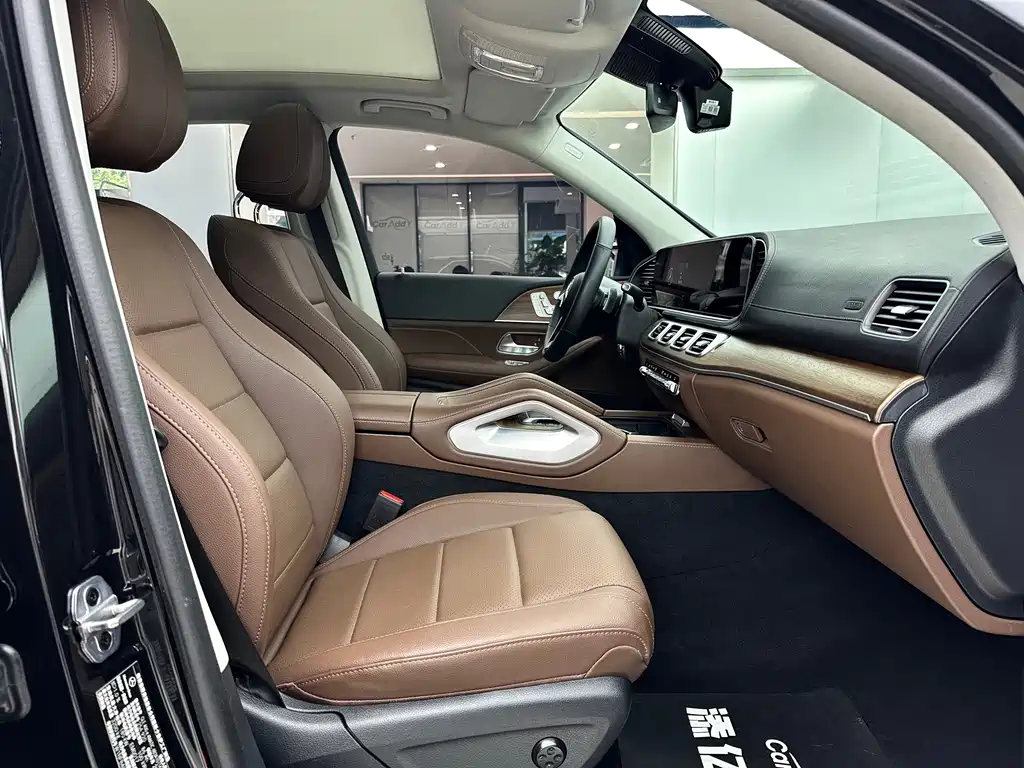 Mercedes-Benz GLE New Energy — фото 13