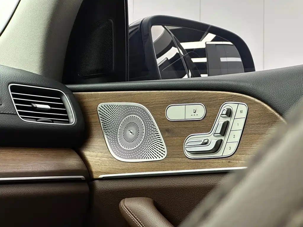 Mercedes-Benz GLE New Energy — фото 22