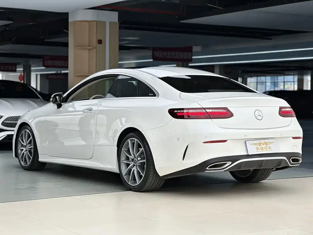 Mercedes-Benz E-Class (Import) — фото 3