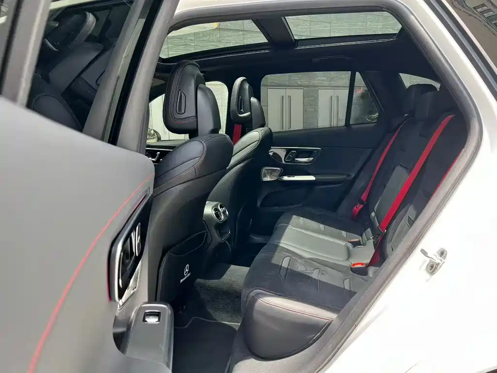 Mercedes-Benz GLC AMG — фото 7