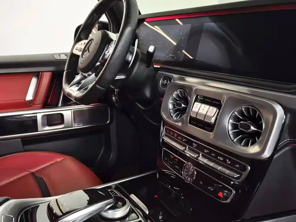 Mercedes-Benz G-Class AMG — фото 14