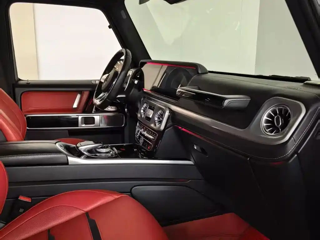 Mercedes-Benz G-Class AMG — фото 15