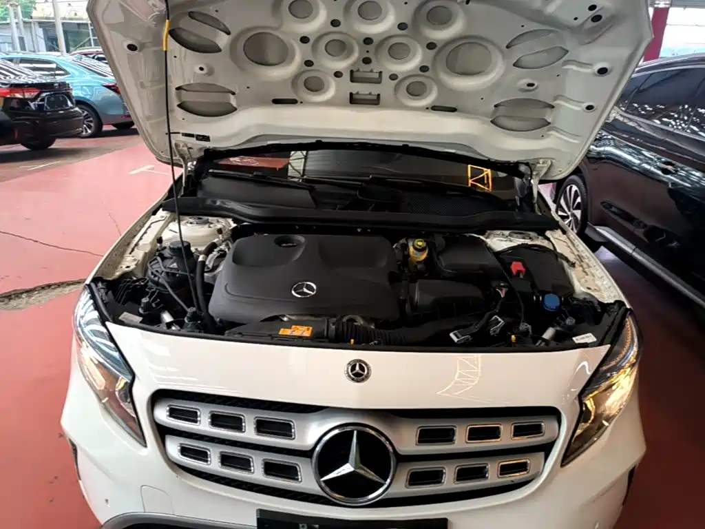 Mercedes-Benz GLA — фото 20