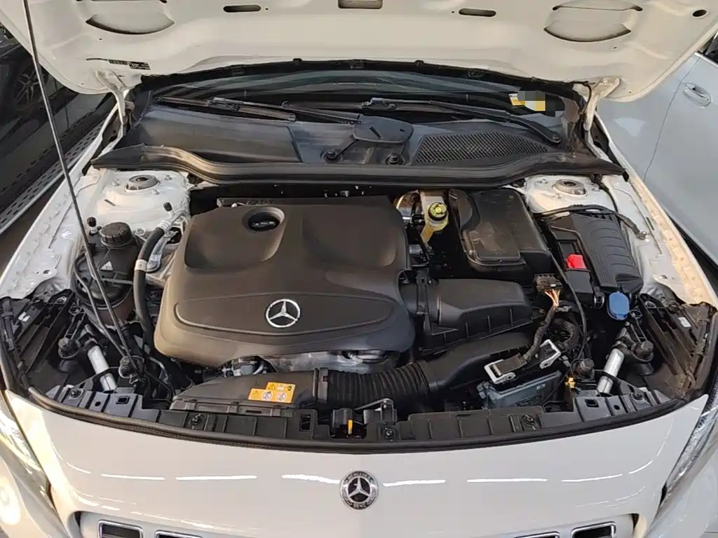 Mercedes-Benz GLA — фото 20
