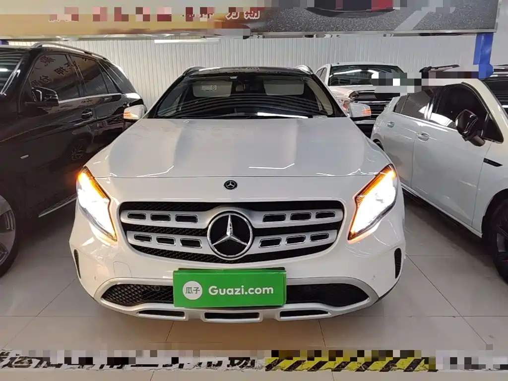 Mercedes-Benz GLA — фото 3