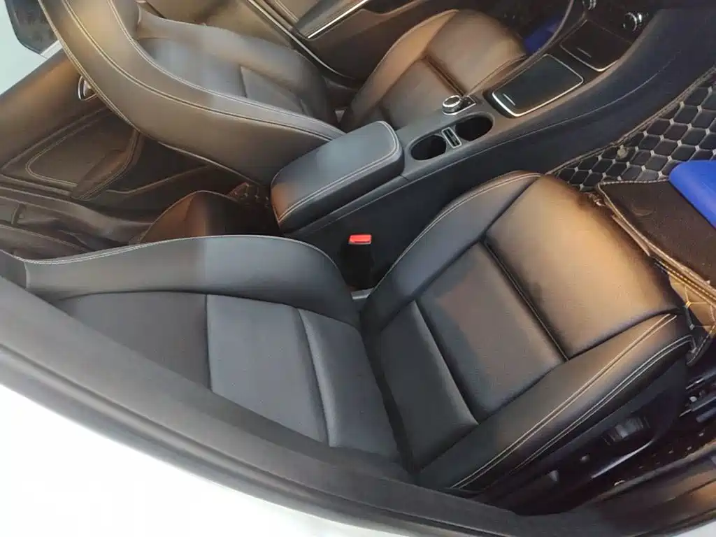Mercedes-Benz GLA — фото 25