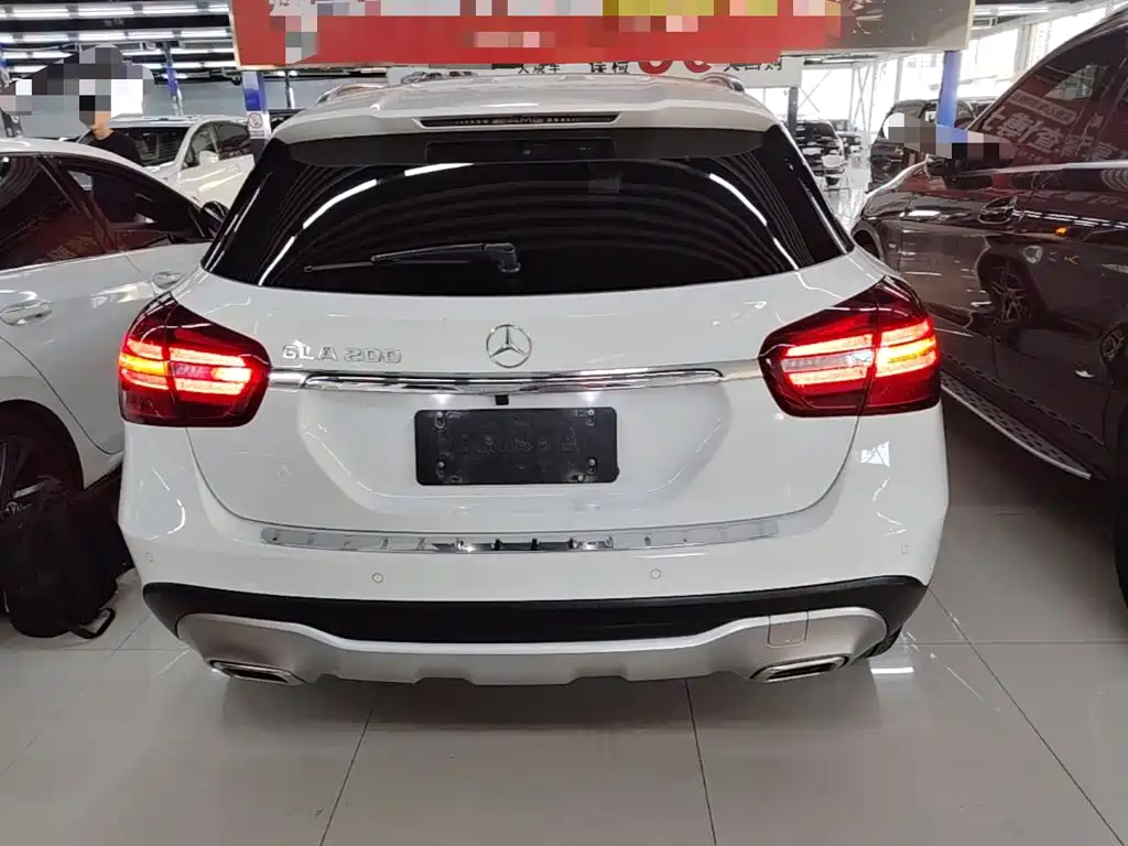 Mercedes-Benz GLA — фото 6