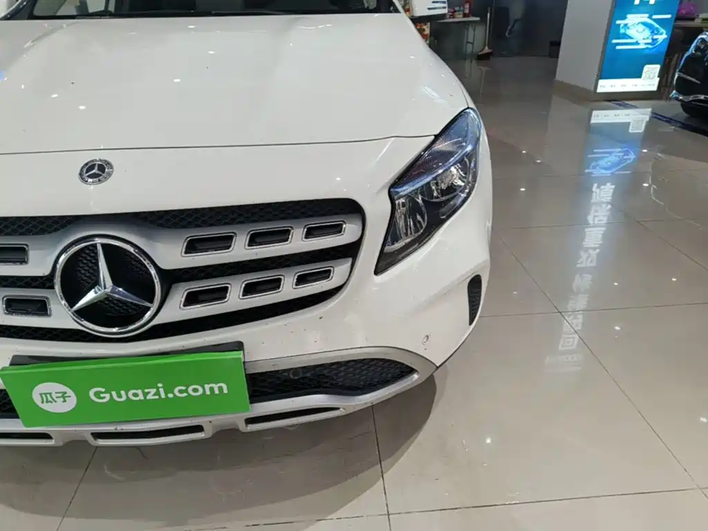 Mercedes-Benz GLA — фото 24
