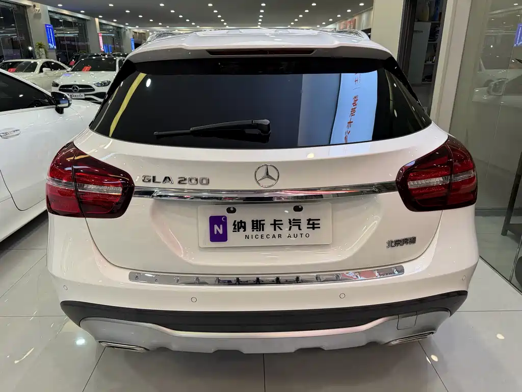 Mercedes-Benz GLA — фото 4