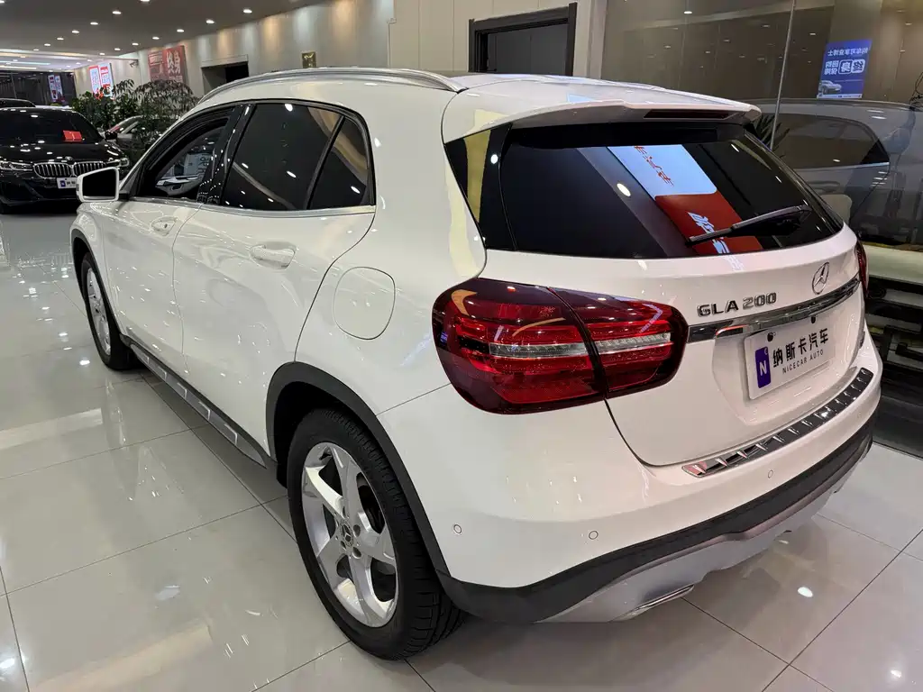 Mercedes-Benz GLA — фото 5