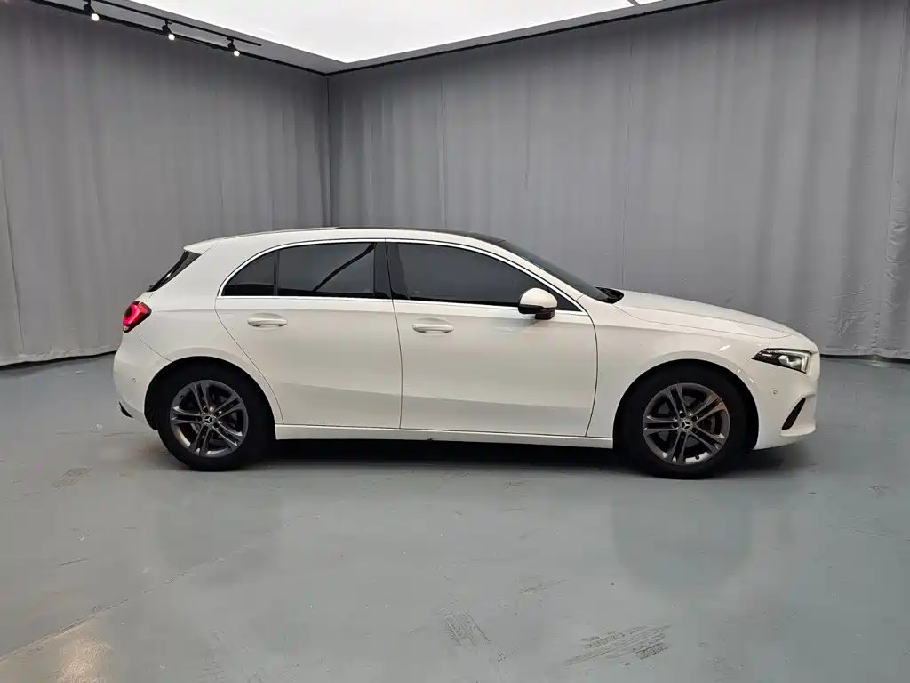Mercedes-Benz A-Class (Import) — фото 8